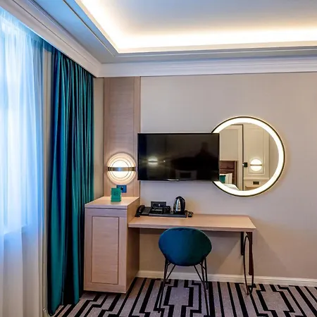 Hotel Carolin Călimăneşti